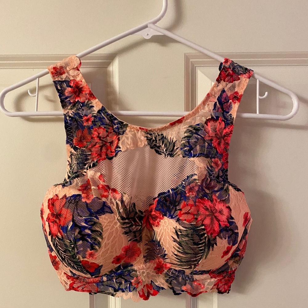 Victoria’s Secret PINK Bra
